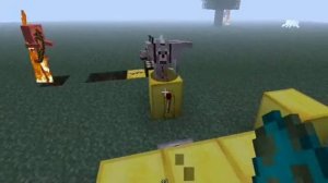 Minecraft механизмы: Вызов охранников с наступлением ночи.