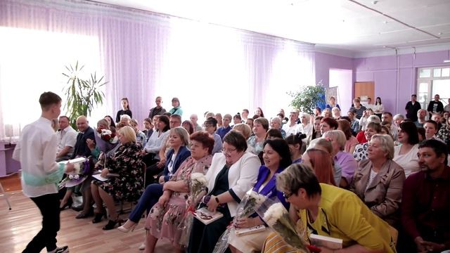 ПОСЛЕДНИЙ ЗВОНОК. 9 класс ПОСЛЕДНИЙ ЗВОНОК. смотреть онлайн