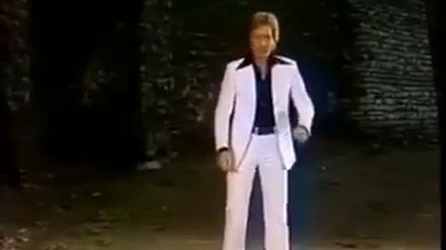 На французской стороне... Песня