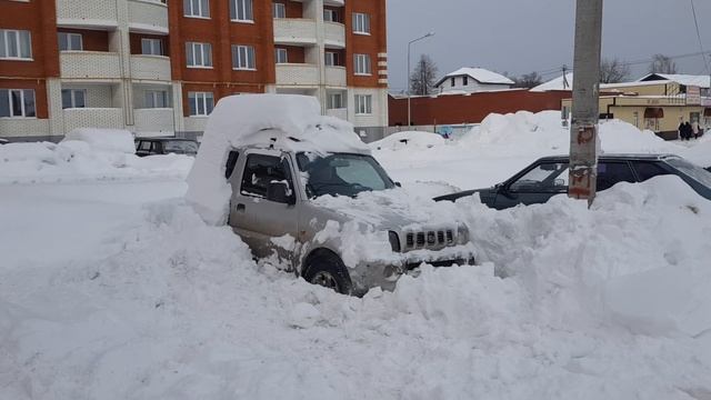 Suzuki Jimny хруст в колесах смотреть онлайн