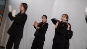 Monkey Groove (SENIOR)