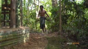 100 дней Строительства Бамбуковой виллы и Подземного аквапарка в Джунглях с помощью Древних навыков