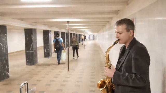 Chi Mai (Le Professionel (Ennio Morricone) - Edgar Pogosov - Saxophone. смотреть онлайн