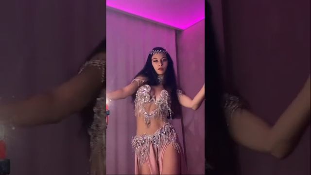 Какой ваш идеал фигуры ?? #bellydance #восточныетанцы #танцы #танецживота