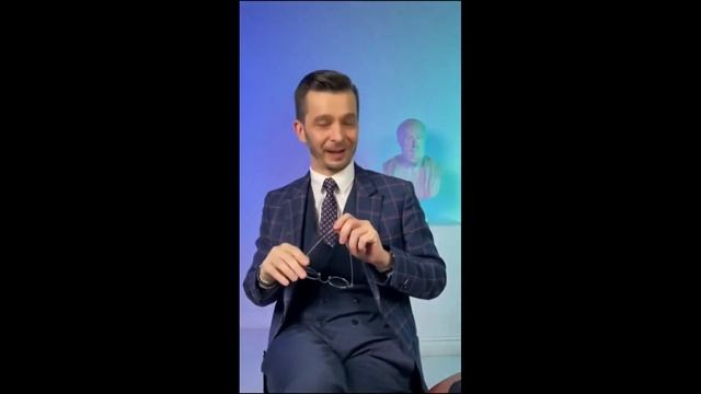 [Deepfake] Три поросёнка - читает клон голоса А.В. Курпатова