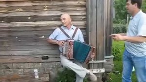 ВЕСЁЛЕНЬКАЯ ПЕСНЯ про ТЕЩУ под ГАРМОШКУ