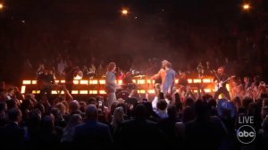 Hardy, Morgan Wallen and Post Malone Perform 'John Deere Green' and 'Pickup Man' - The CMA Awards