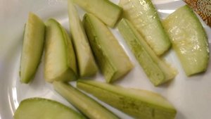 Постное блюдо. Кабачки в сухарях запеченные в духовке