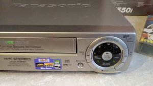 Hi-Fi видеомагнитофон Panasonic FJ8 (проверка)