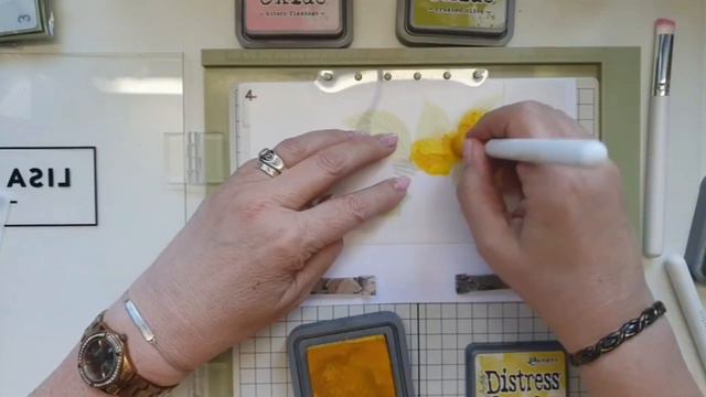 DAWN GIVES HINTS & TIPS FOR USING THE FABULOUS LAYERING STENCILS FROM LISA HORTON CRAFTS смотреть онлайн