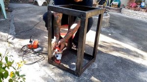 Makita MLT100 Table Saw Unboxing + DIY Steel Stand