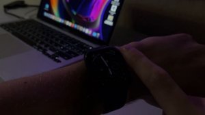Apple Watch SE в 2023 году. Стоит ли покупать?