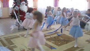 Танец с лентами