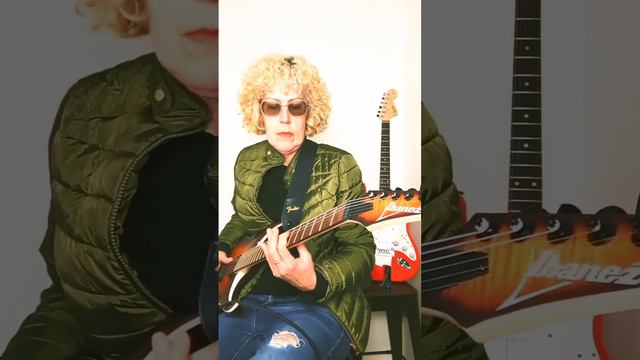 Can you play Metal on Fender Champion 20 amp ?? #metal #blacksabbath #fenderchampion #amp смотреть онлайн