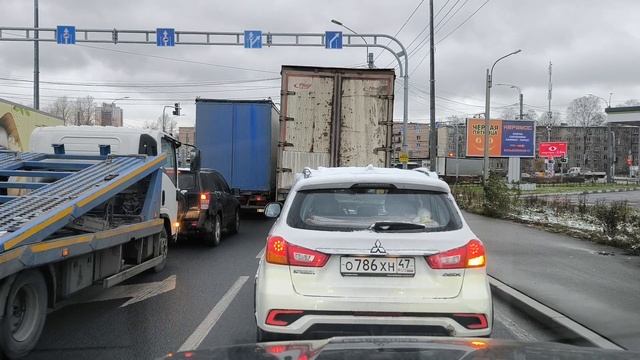 2023.11.14. Погода Петербург. 12:33. +/-0°..+2°. Колпино, Ижорские Заводы —  С-Пб. Целый час в пути