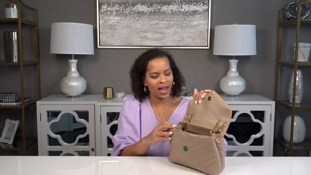 YSL Small Loulou in Beige | Review | What's in my Bag | Mod Shots смотреть онлайн