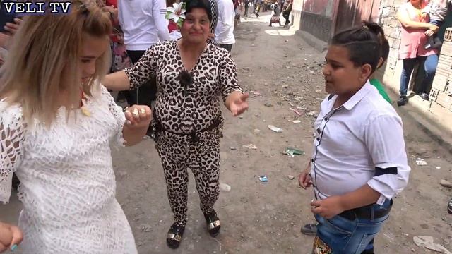 Рожденият ден на Иван-12г.-FOTO VIDEO VELI TV. SLIVEN GSM.0892321508 смотреть онлайн