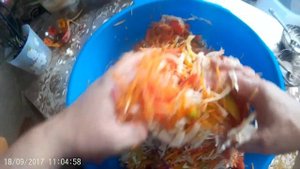 Салат Кубанский из овощей в автоклаве.