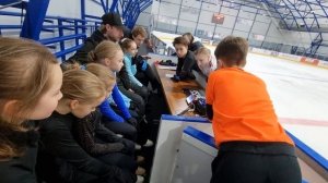 Анна Щербакова, её победный Олимпийский прокат смотрят Евгений Плющенко и его ученики