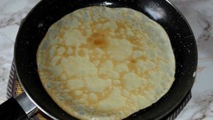 Блины с яблочно-персиковой начинкой