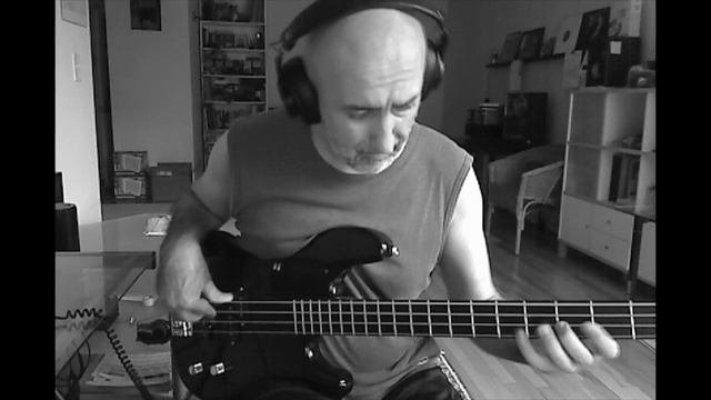 Waking over Dm11-Ebm11 chords_Fender Precision Bass_Lindy Fralin PJ Hum-Canceling Pickup Set смотреть онлайн