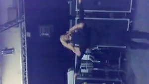 hans klok and josephine wormall doing lifts