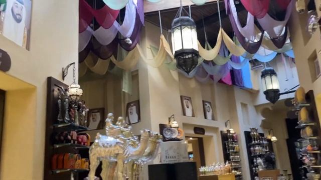 SOUK MADINAT JUMEIRAH DUBAI + EXPLORING DUBAI by DONNA ABUEG смотреть онлайн