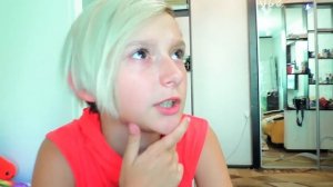 Мамочка Длинные Ноги ОХОТИТСЯ  на Тиму у нас в доме