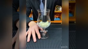 БАРМЕН ВЫСОКОГО УРОВНЯ / HIGH-LEVEL BARTENDER