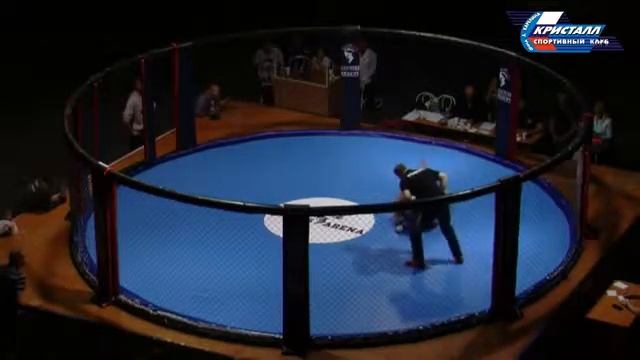 Али Насриддинов красивый бой .г. Берск смотреть онлайн