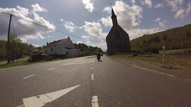 9 стран на мотоцикле (3/14), Бельгия - Франция смотреть онлайн