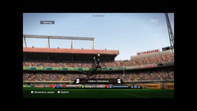 Гол Пуйоле в PES 2010 с середины поля.wmv смотреть онлайн