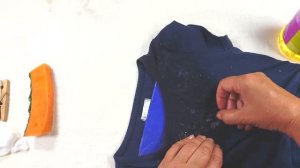 Как убрать клей с ткани, и как приклеить новые бусинки на платье. 05.08.2021.