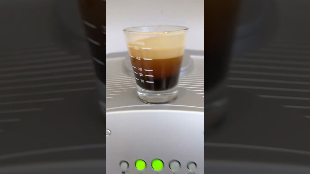 Кофемашина SAECO INCANTO Cappuccino, демонстрация работоспособности смотреть онлайн