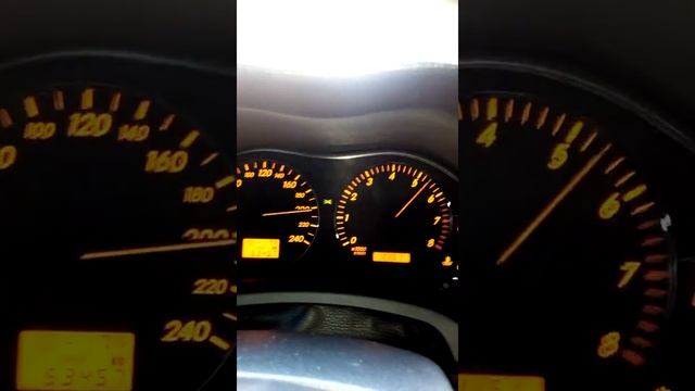 Toyota Avensis. 1.8 129 л.с. смотреть онлайн