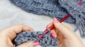 Вязаный шарф крючком с плетеным узором. Покажу как связать шарф крючком.