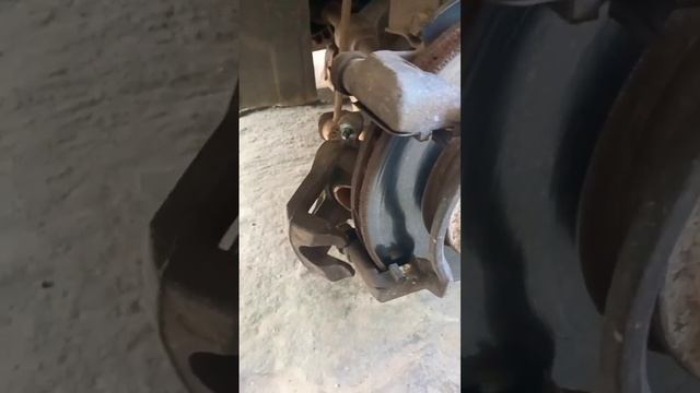 Verna brake pad changing