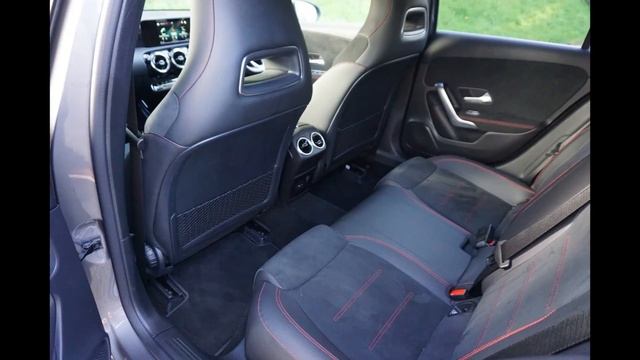 Mercedes Benz A250e e AMG LINE-PLUG IN HYBRID 24 G/KM-1 OWNER-REAR CAMERA-18" AMG ALLOYS-FULL MB SH смотреть онлайн