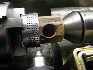 Токарный станок Универсал 3 сверление отверстий