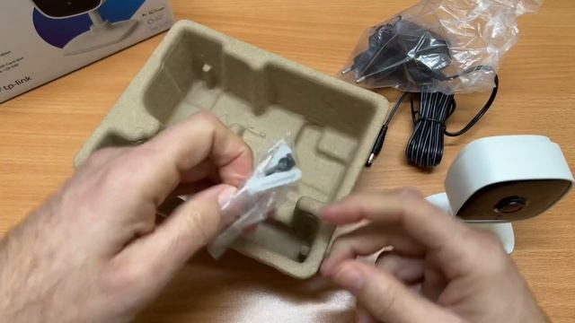Câmera De Segurança Doméstica WI-FI TAPO C100 TP-LINK Funciona com Alexa