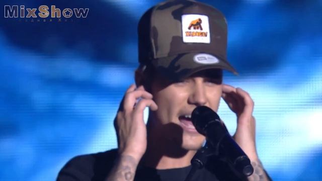 На что живут принц Гарри и Меган Маркл смотреть онлайн