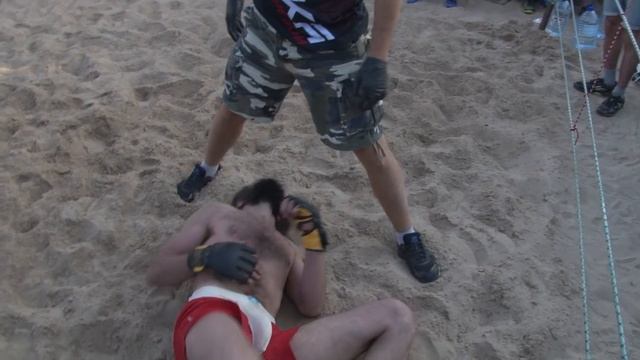 GOOD LAWYER vs MMA Fighter !! смотреть онлайн