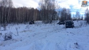 Jeep Wrangler в снегу и Нивы 4х4. 30 внедорожников на снежной горе!