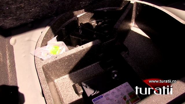 Ford B-Max 1,0l EcoBoost explicit video 1 of 3 смотреть онлайн