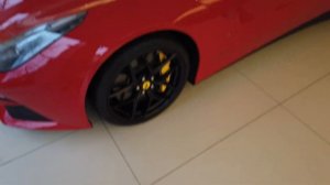 Londra Ferrari HR Owen Showroom Turu