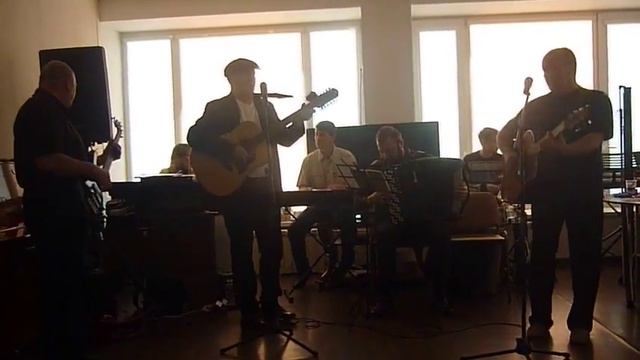 Копия видео "Игорь Коломиец От Москвы до Сочи.- слова и музыка исп.И.Коломиец"