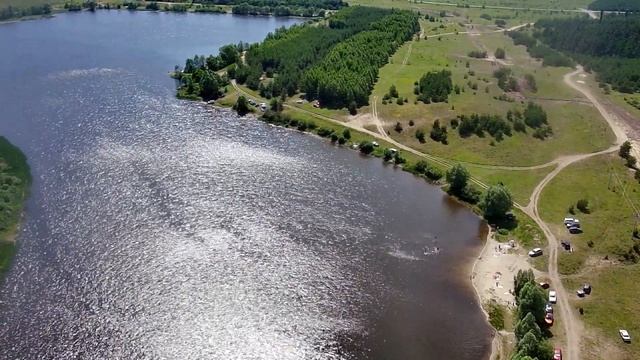 Озеро в Старая Рачейка с высоты 100 метров смотреть онлайн