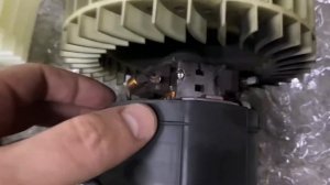 Замена двигателя печки bmw e53