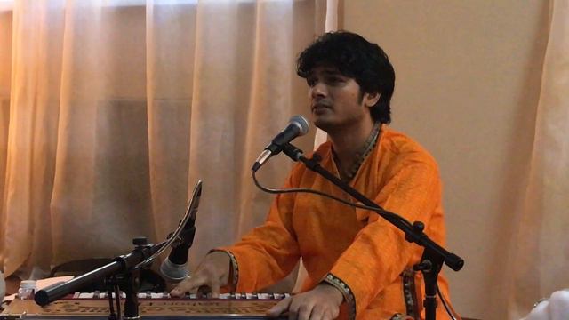 Bittu Mallick / Битту Маллик "Vande Bhuvaneshvari" смотреть онлайн