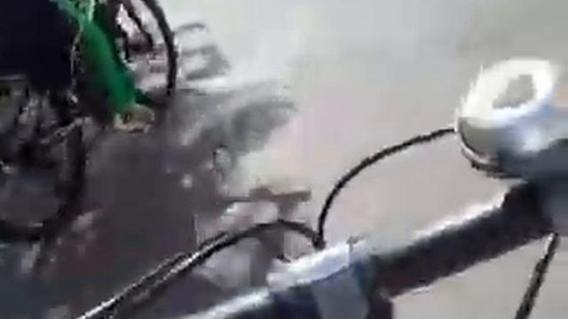 Как кататься на великах смотреть онлайн